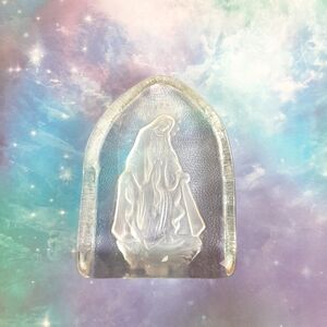 🛍VTG Murano Style Virgin Mary Blessed Mother Tableau Paperweight Clear Crystal